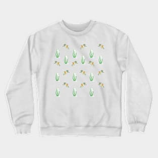 Robin Birds and Snowdrops Pattern Crewneck Sweatshirt